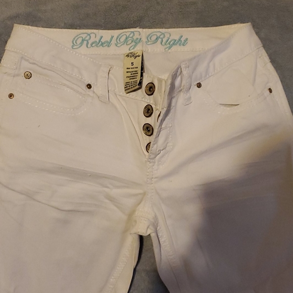 Jeans - Picture 3 of 5